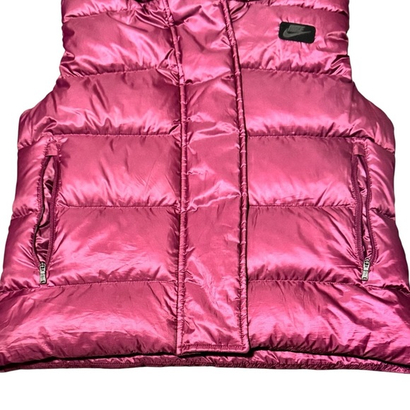 Nike Women's Uptown 550 Down Puffer Vest Size Medium Oversized Hood Sleeveless - Picture 7 of 9